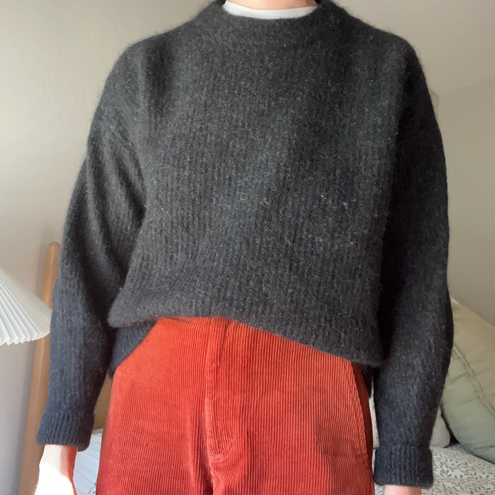 Everlane Alpaca Sweater in Charcoal